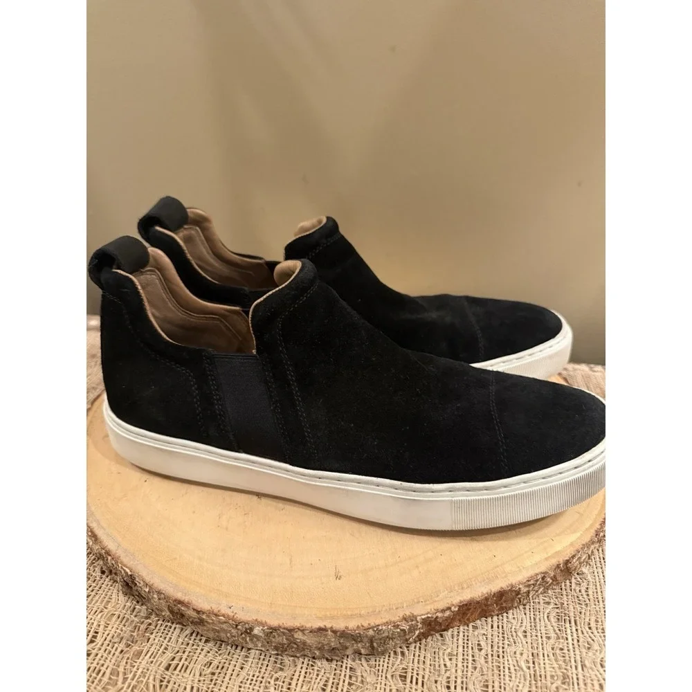 Vince Lucio Chelsea‎ Boots Mens 10.5 Shoes Black Suede Cap Toe Slip On